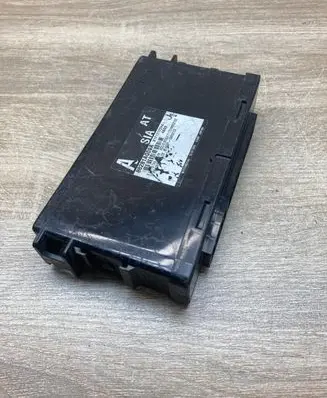 Subaru Outback Alarm control unit/module 88281AG09A X1T17172H4