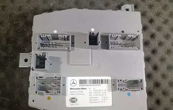 Mercedes-Benz S W222 Central body control module A2229004105