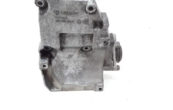 Volkswagen PASSAT B5.5 A/C compressor mount bracket 038260885C
