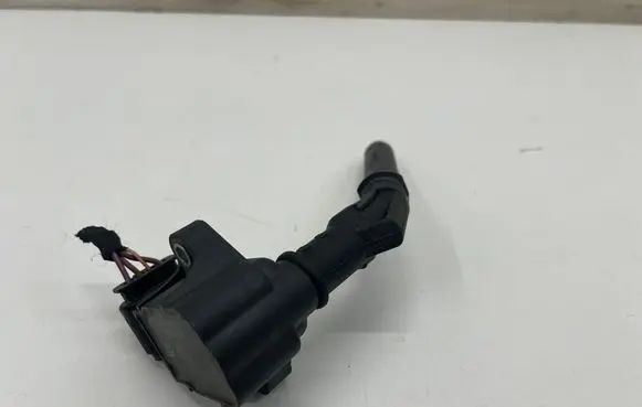Mercedes-Benz CLA C118 X118 High voltage ignition coil A2829062100
