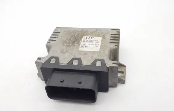Audi A8 S8 D3 4E Fuel injection pump control unit/module 4E0906093B