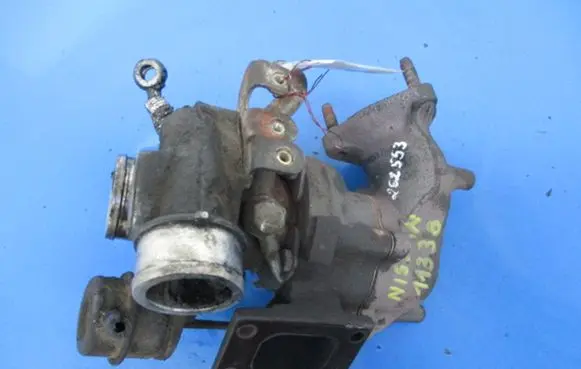 Nissan Primera Turbo system vacuum part 452215-2