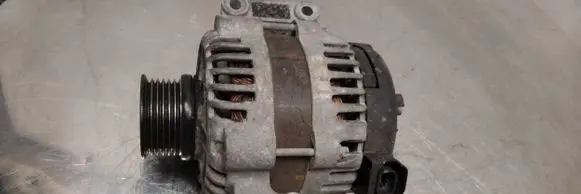 Opel Insignia A Generator/alternator 13586367