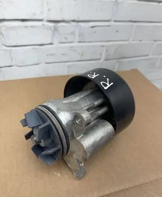 Land Rover Discovery 4 - LR4 Water pump 9X208501AA 4R809509AC