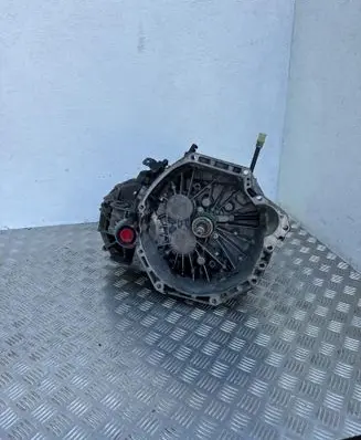 Opel Vivaro Manual 6 speed gearbox PF6040 320108718R C003554