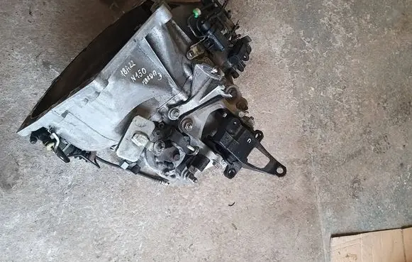 Mazda 3 III Manual 6 speed gearbox D6040