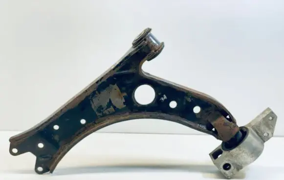 Volkswagen Touran I Front lower control arm/wishbone 1K0407190E 1K0199297G 1K0407853E