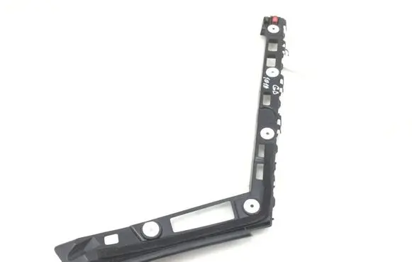 Opel Insignia A Rear bumper mounting bracket 