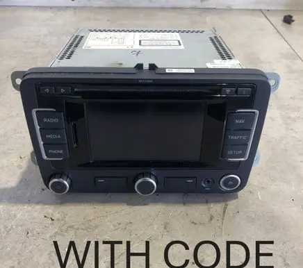 Seat Leon (1P) Radio/CD/DVD/GPS head unit 5P0035191D