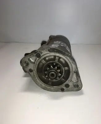 Mitsubishi Pajero Starter motor