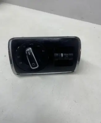 Skoda Superb B6 (3T) Light switch 3T0941431B 04064605