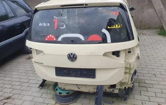 Volkswagen Touran III Tailgate/trunk/boot lid
