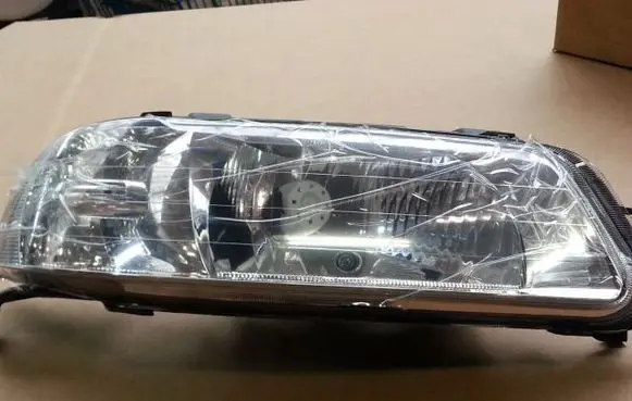 Volkswagen Golf V Headlight/headlamp 377941044M