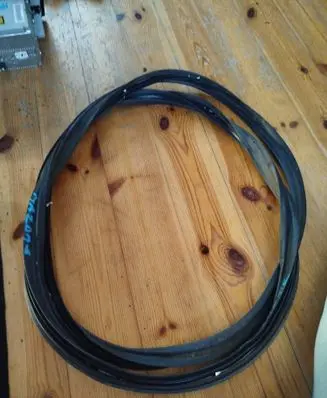 Mazda 3 II Trunk rubber seal (body) 