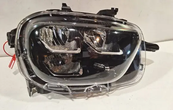 Citroen C3 Headlight/headlamp 9836161580