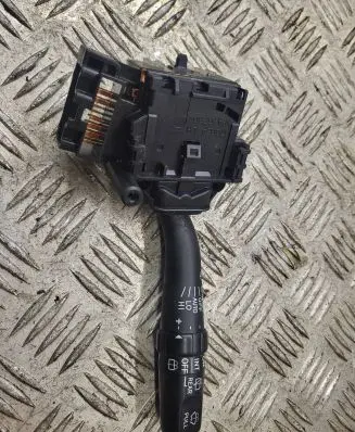 Toyota Corolla Verso E121 Wiper control stalk 173654