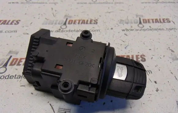 BMW 5 E60 E61 Ignition lock 695472211