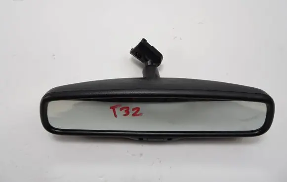 Rear view mirror (interior)