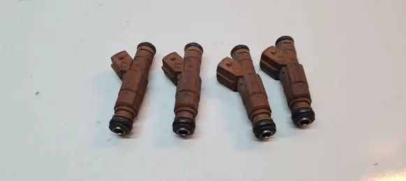 Fuel injector