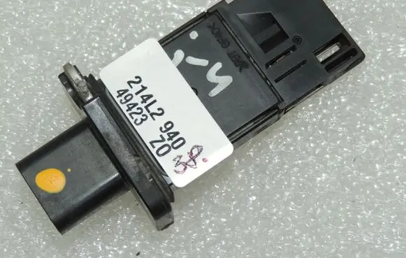Chrysler Grand Voyager V Mass air flow meter 53013733AB