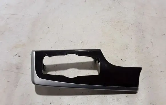 BMW 5 F10 F11 Panel trim 9192935