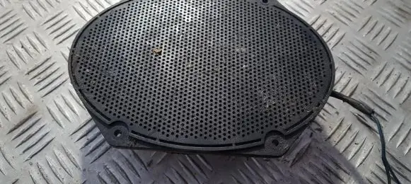 Chrysler PT Cruiser Front door speaker 04672552aa