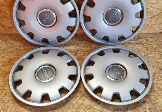 Audi A4 S4 B7 8E 8H R16 wheel hub/cap/trim 4B0601147D