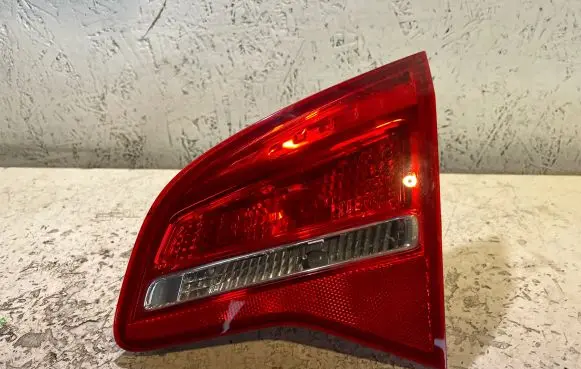 Opel Meriva B Tailgate rear/tail lights 13260841 0284510161