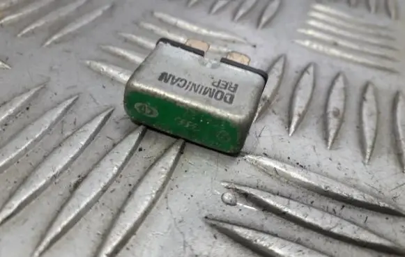 Volkswagen Golf IV Other relay 443937105a