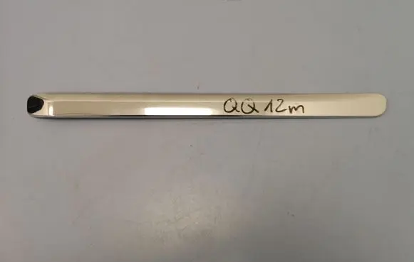 Rear door trim (molding)