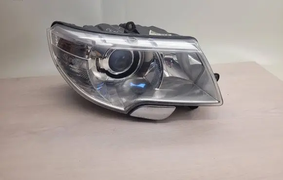 Skoda Superb B6 (3T) Headlight/headlamp 3T1941016E 1ZS24704710