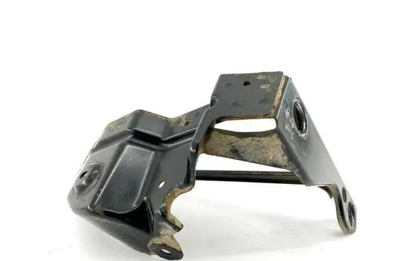 Audi A4 S4 B7 8E 8H Intercooler pipe mounting bracket 8E0145814F