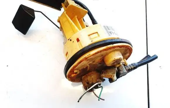 Toyota Corolla Verso AR10 Fuel level sensor 770100f010 77010-0f010