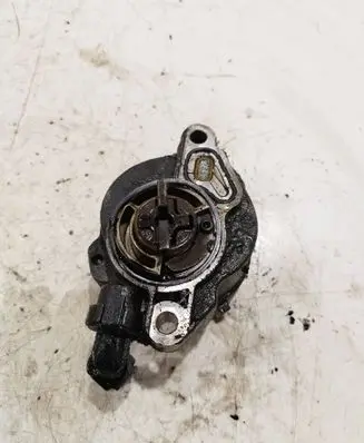 Volvo C30 Vacuum pump d1562c1