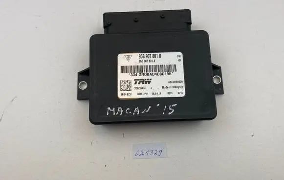 Porsche Macan (95B) Hand brake control module 95B907801B 32620304 95B907801A