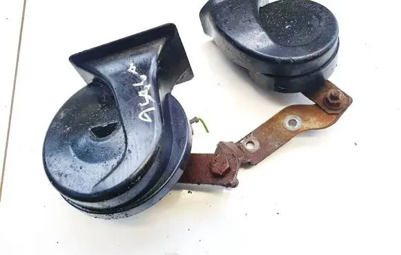 Subaru Outback Horn signal e13000094