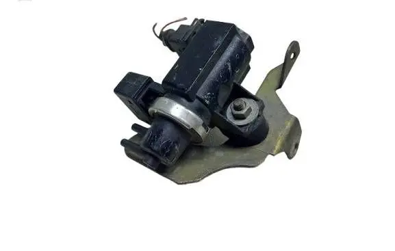 BMW 3 E46 Turbo solenoid valve 2247906-KASACJ 2247906