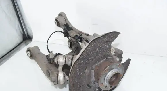 BMW 5 F10 F11 Rear wheel hub 6796099 33326796099 33326780357