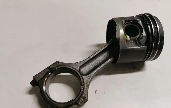 BMW 3 F30 F35 F31 Piston with connecting rod 0843C