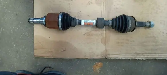 Renault Kadjar Front driveshaft 391015656R