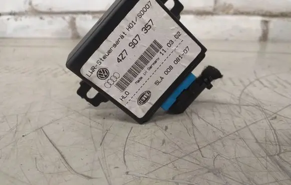 Audi A4 S4 B6 8E 8H Light module LCM 4Z7907357 5LA00808107