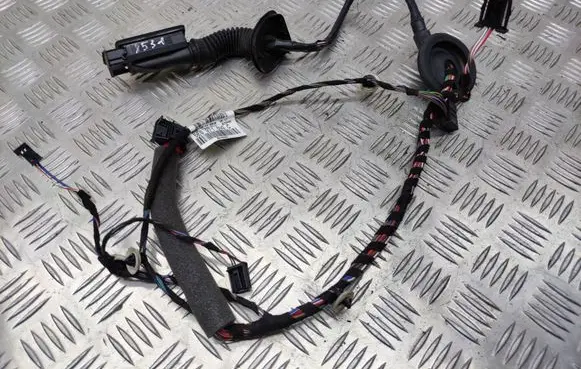 Skoda Octavia Mk3 (5E) Rear door wiring loom 5E0971693C