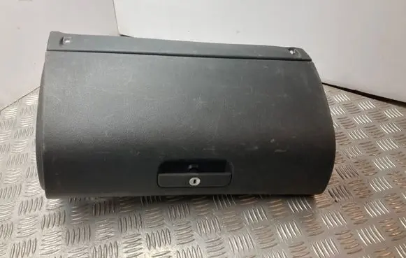 Skoda Octavia Mk1 (1U) Glove box 1U1857097B 1U1857103