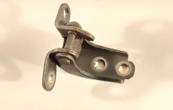 Honda Civic Front door upper hinge