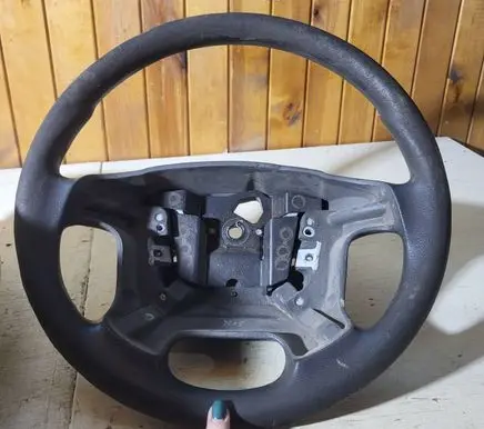 Volvo V70 Steering wheel 9491847 9491846