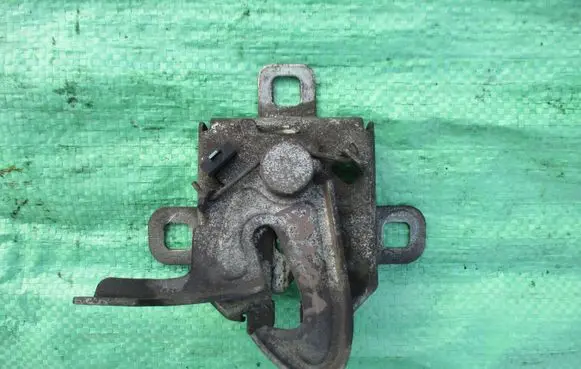 Fiat Panda II Engine bonnet/hood lock/catch