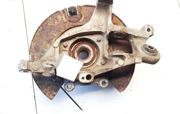 Chrysler 300 - 300C Rear wheel hub 04782932ab