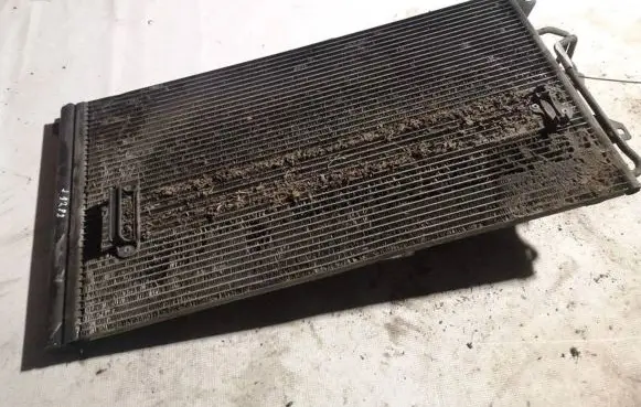 Audi Q7 4L A/C cooling radiator (condenser) 4l0260401a