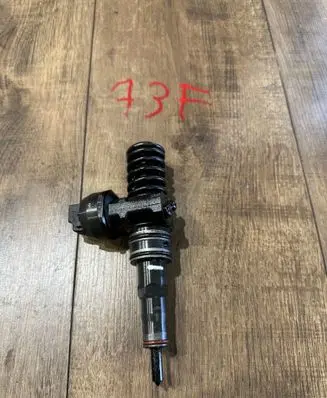 Fuel injector
