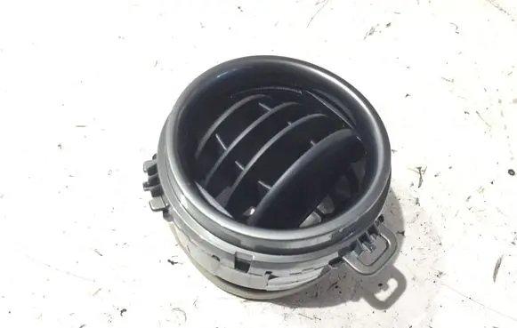 Toyota Yaris Dashboard side air vent grill/cover trim 20477